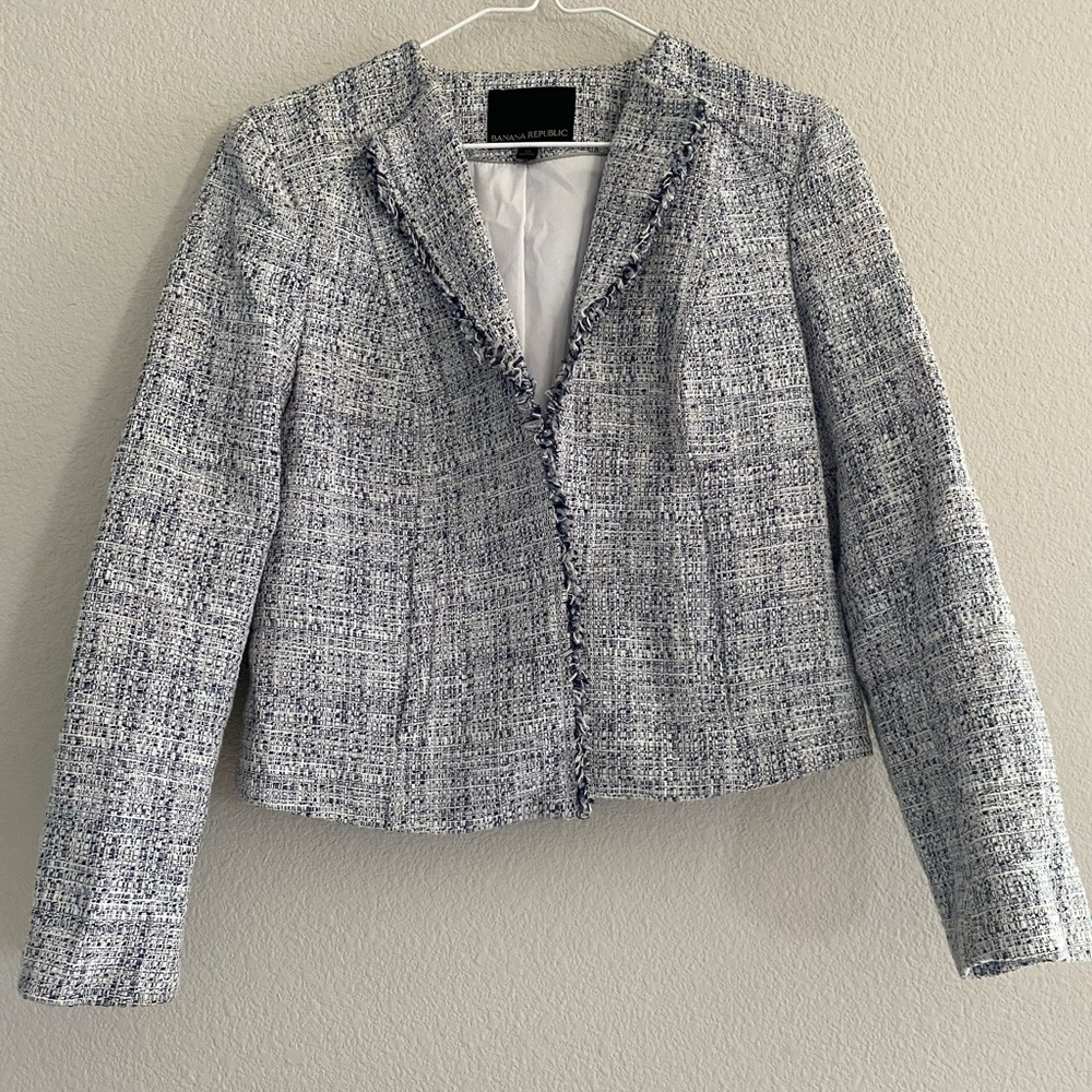 Banana Republic size 0 blazer woven in Italy